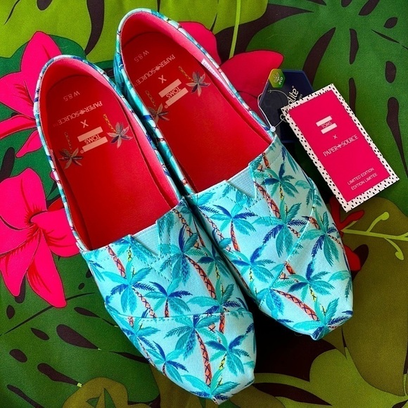 Brand New Toms Alpargata Soft Blue Paper Source Palm Trees Print Slip On Shoes - Picture 1 of 16